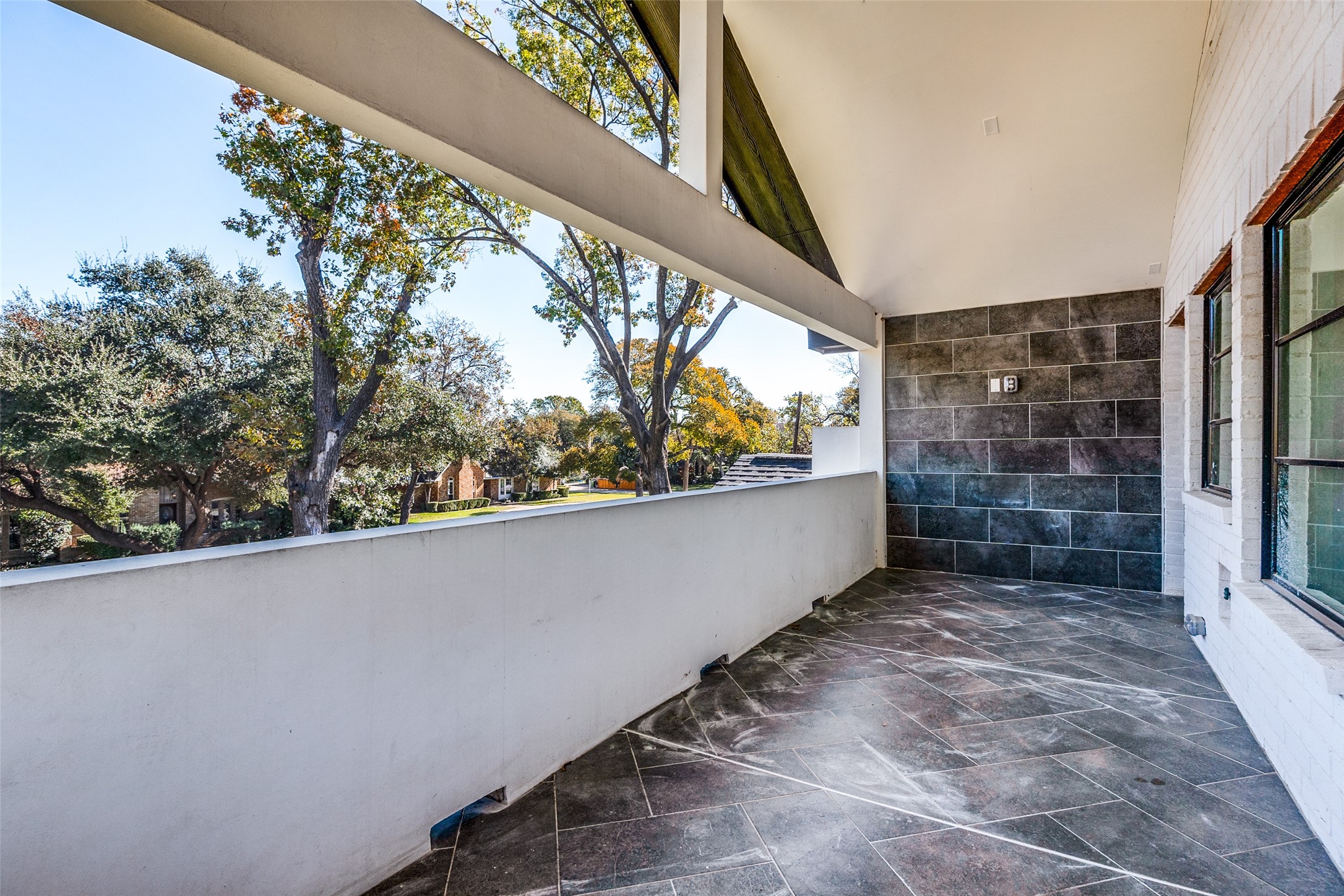 3221 S Glenbrook Drive Garland TX 75041