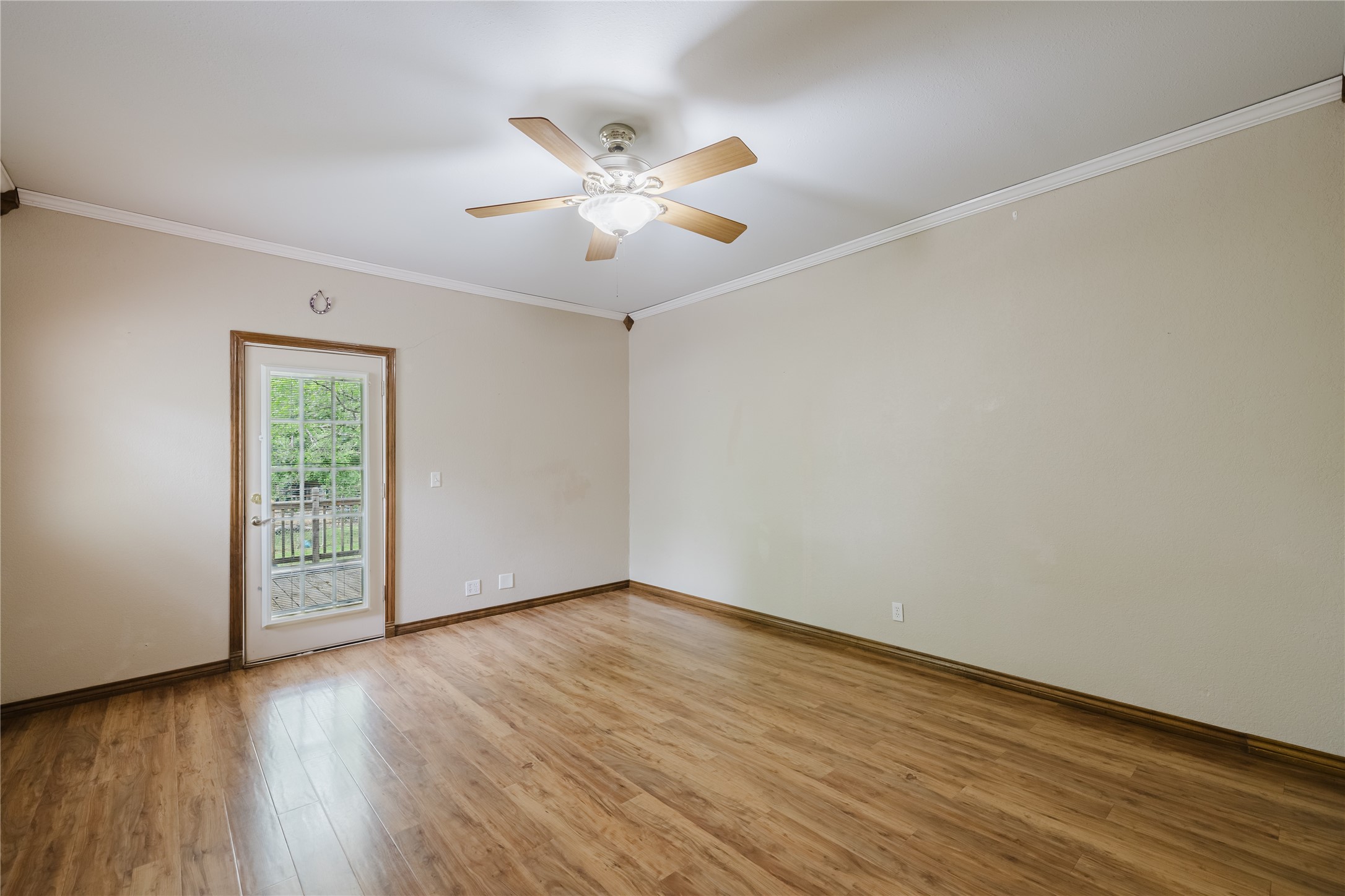 1301 S Green Street Eastland TX 76448