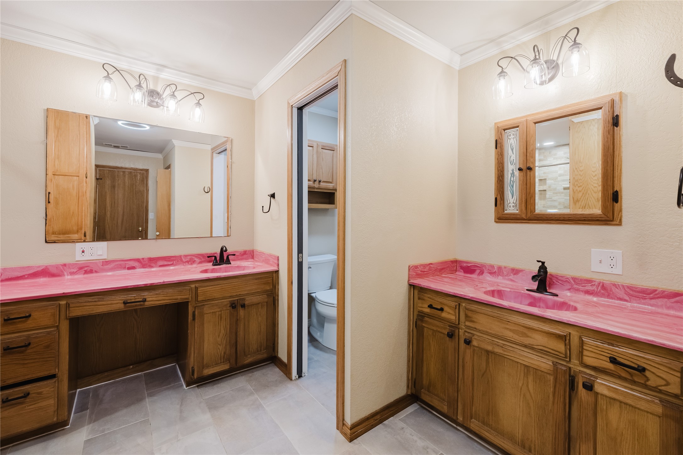 1301 S Green Street Eastland TX 76448