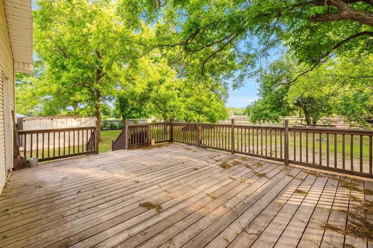 1301 S Green Street Eastland TX 76448