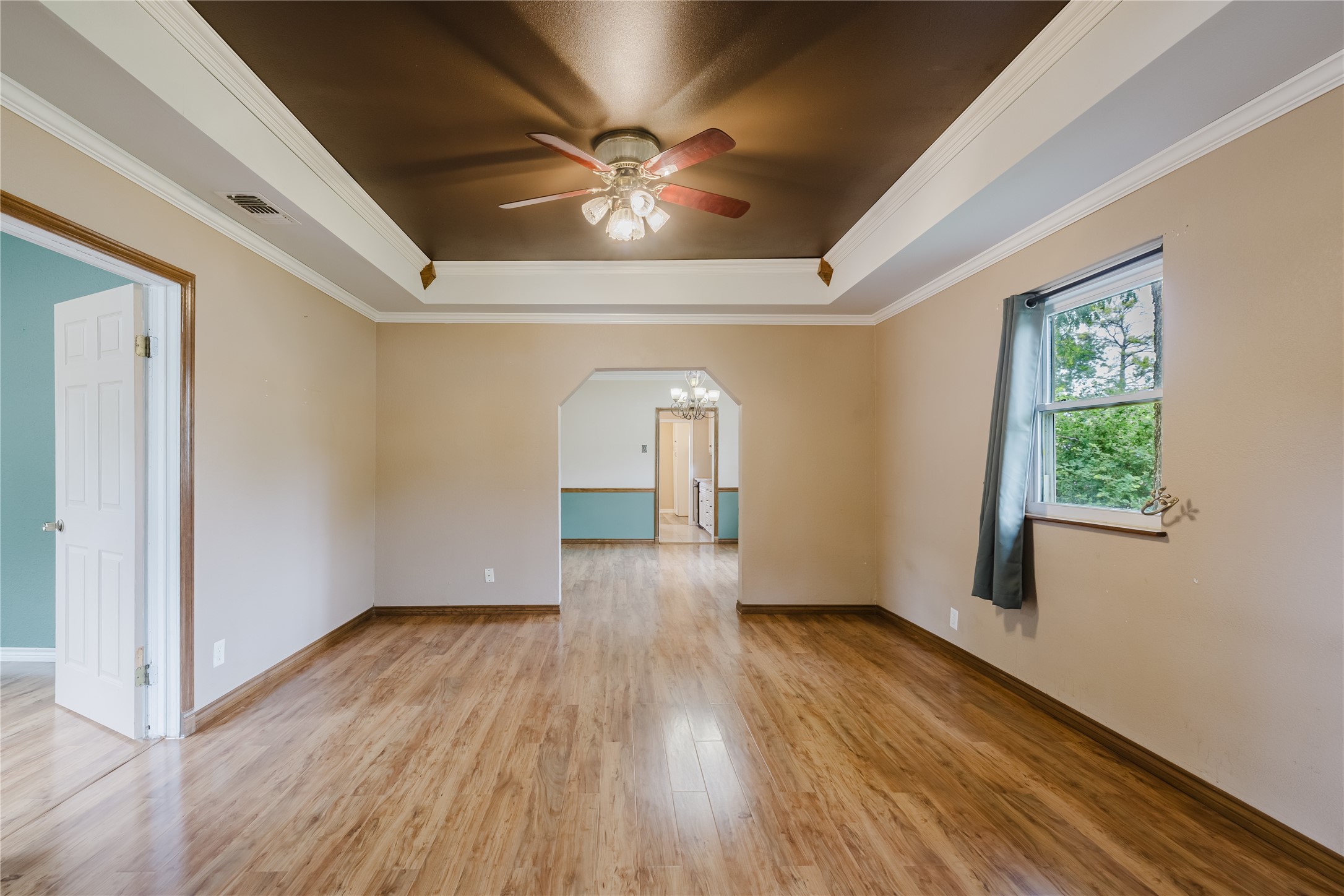 1301 S Green Street Eastland TX 76448