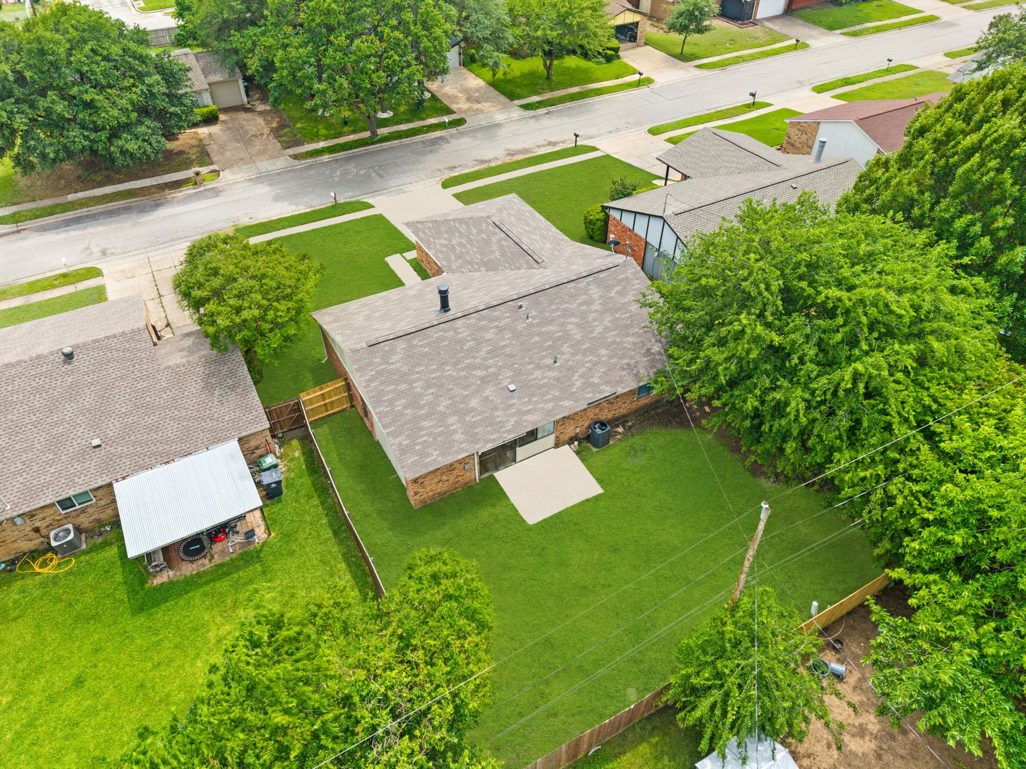 809 Levelland Drive Arlington TX 76017