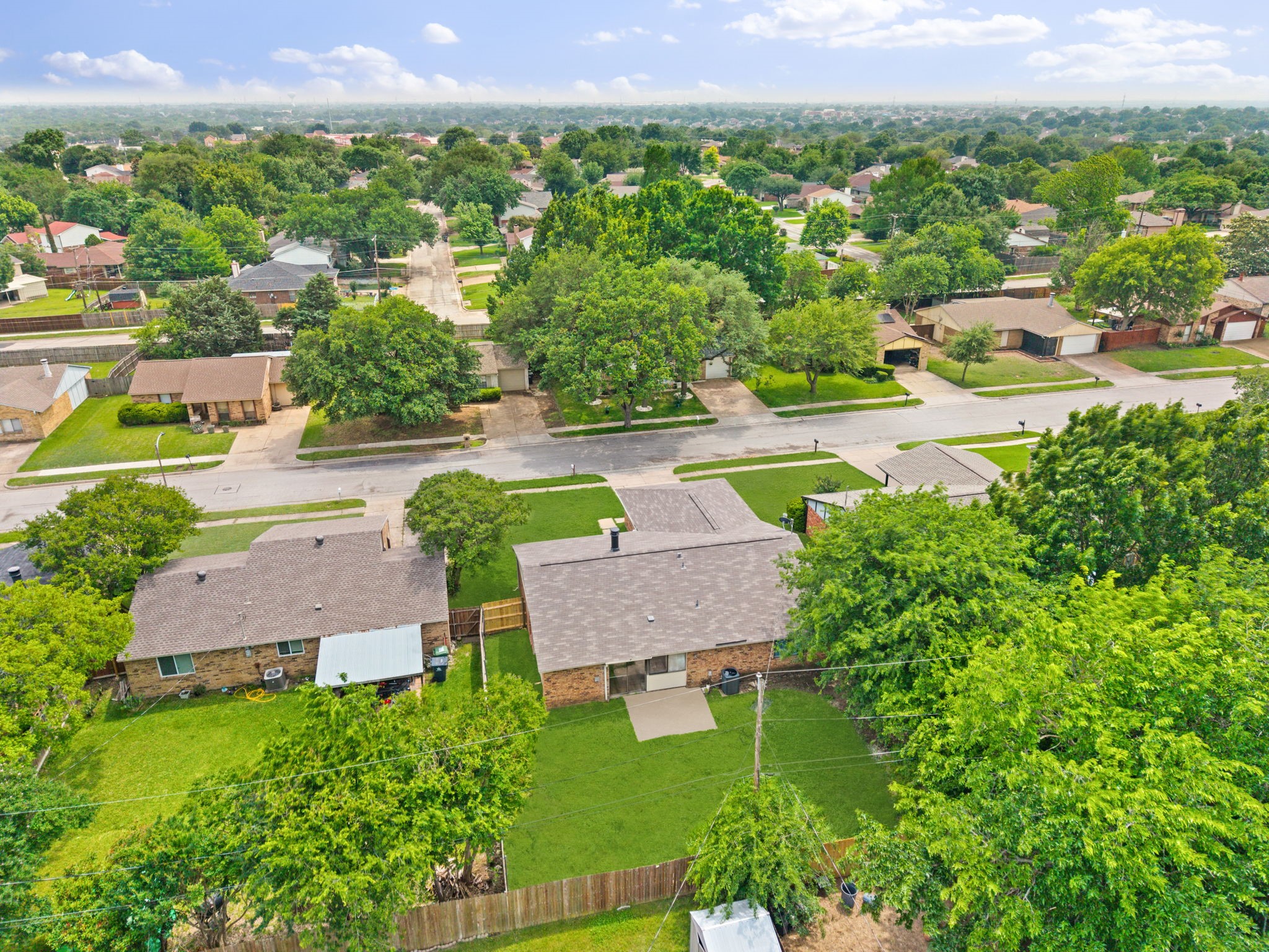 809 Levelland Drive Arlington TX 76017