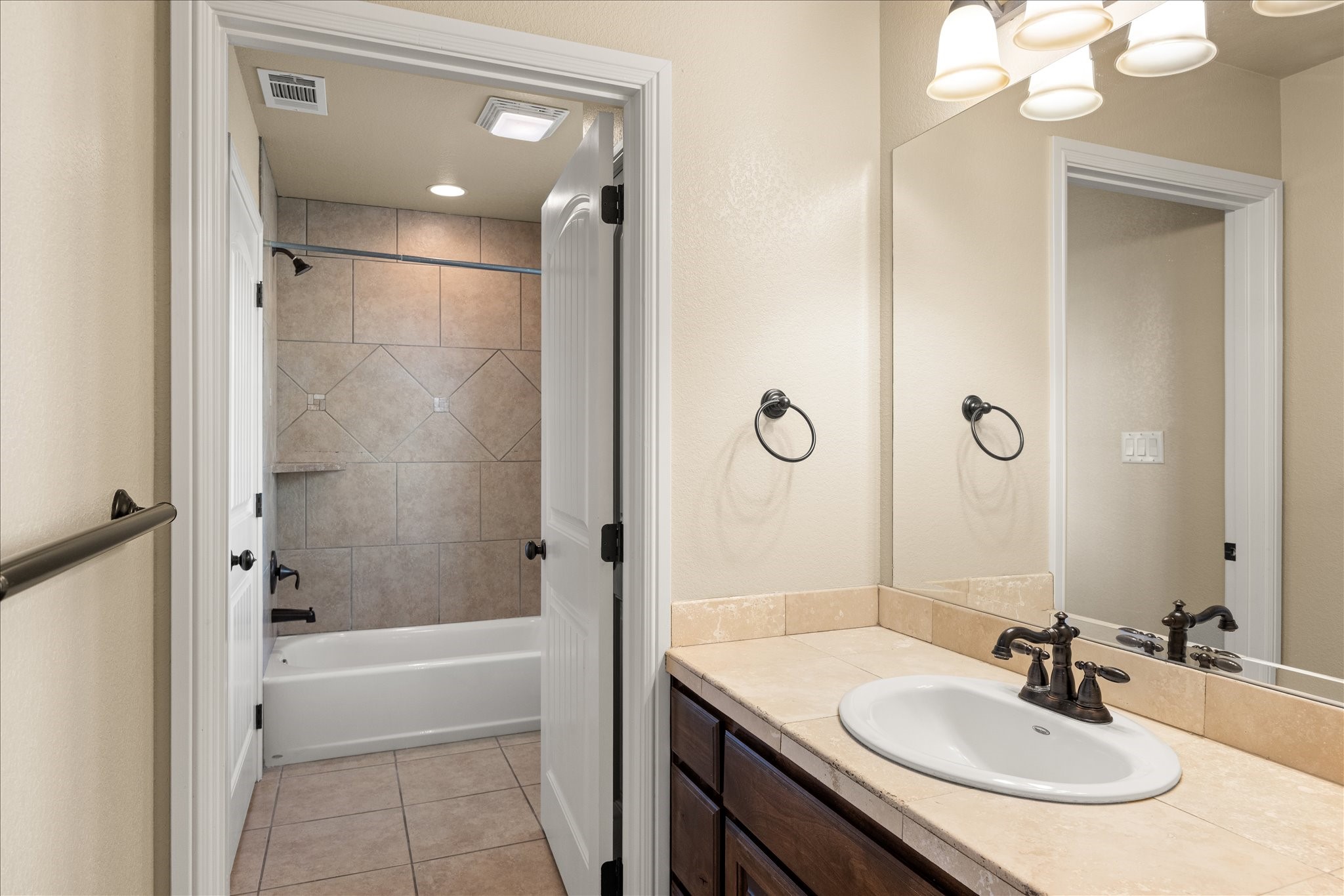 1106 W Iberian Court Granbury TX 76048