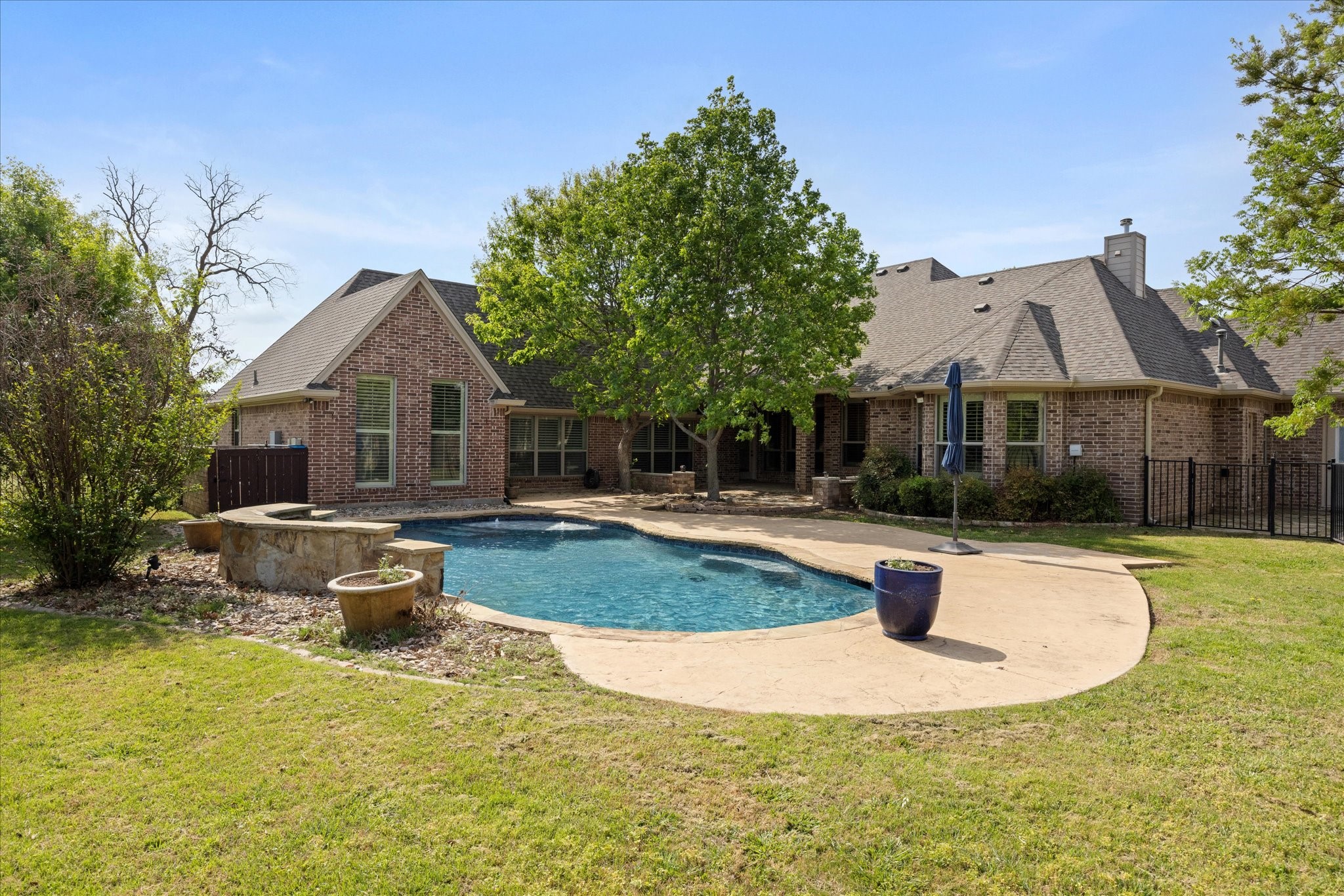 1106 W Iberian Court Granbury TX 76048