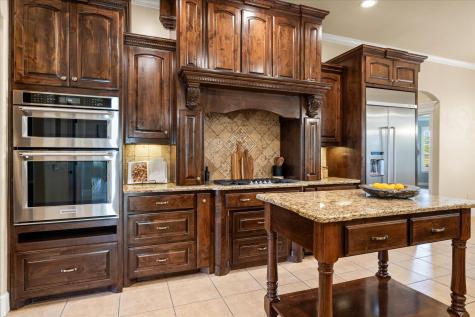 1106 W Iberian Court Granbury TX 76048