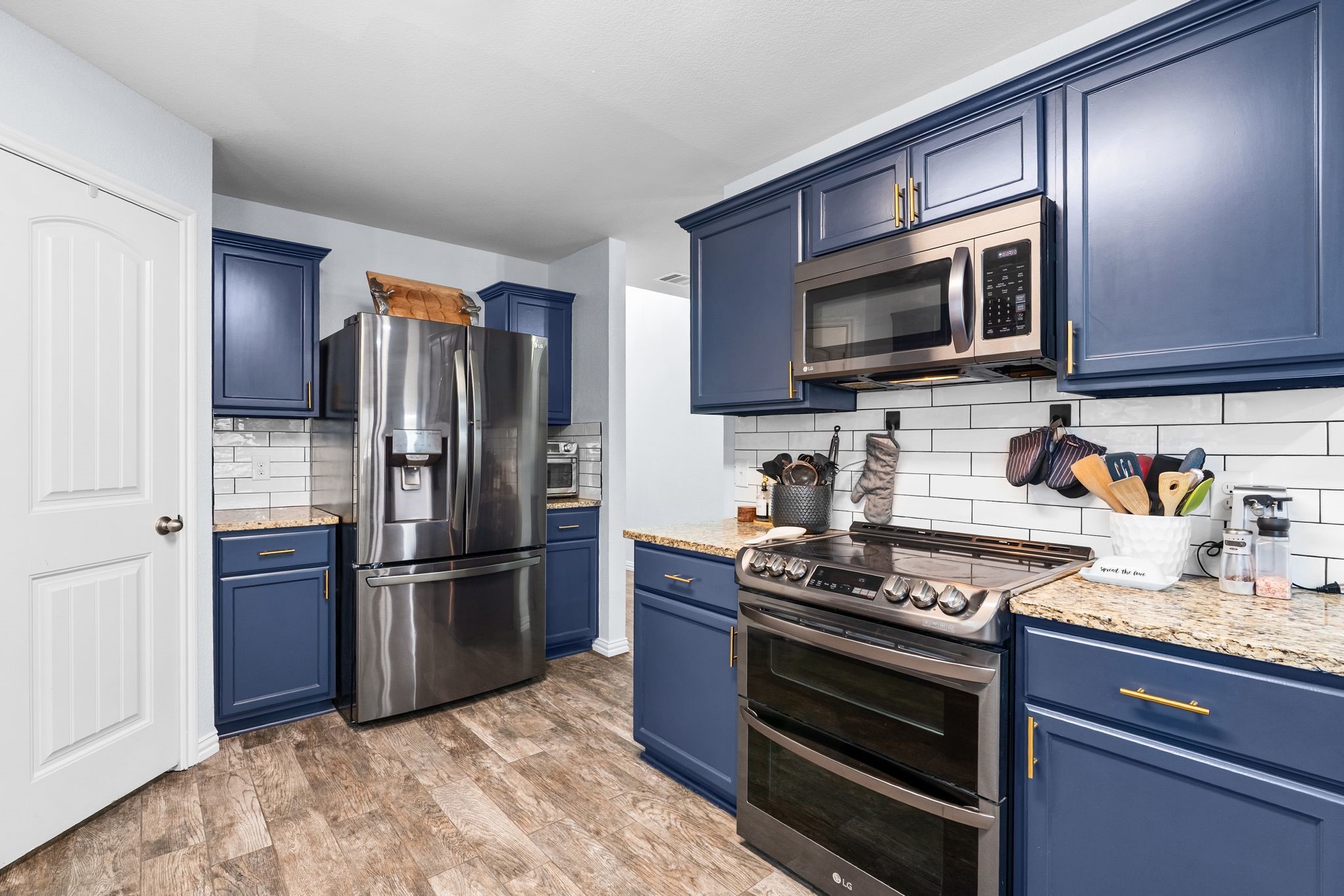 2004 Brisbon Street Fate TX 75189