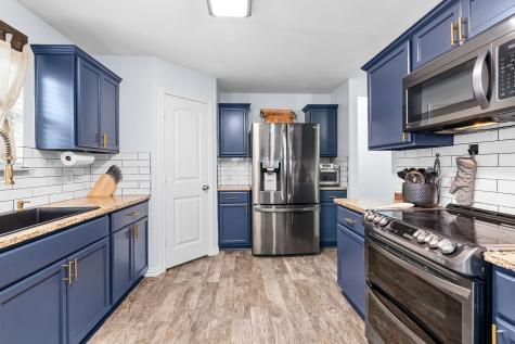 2004 Brisbon Street Fate TX 75189