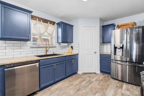 2004 Brisbon Street Fate TX 75189