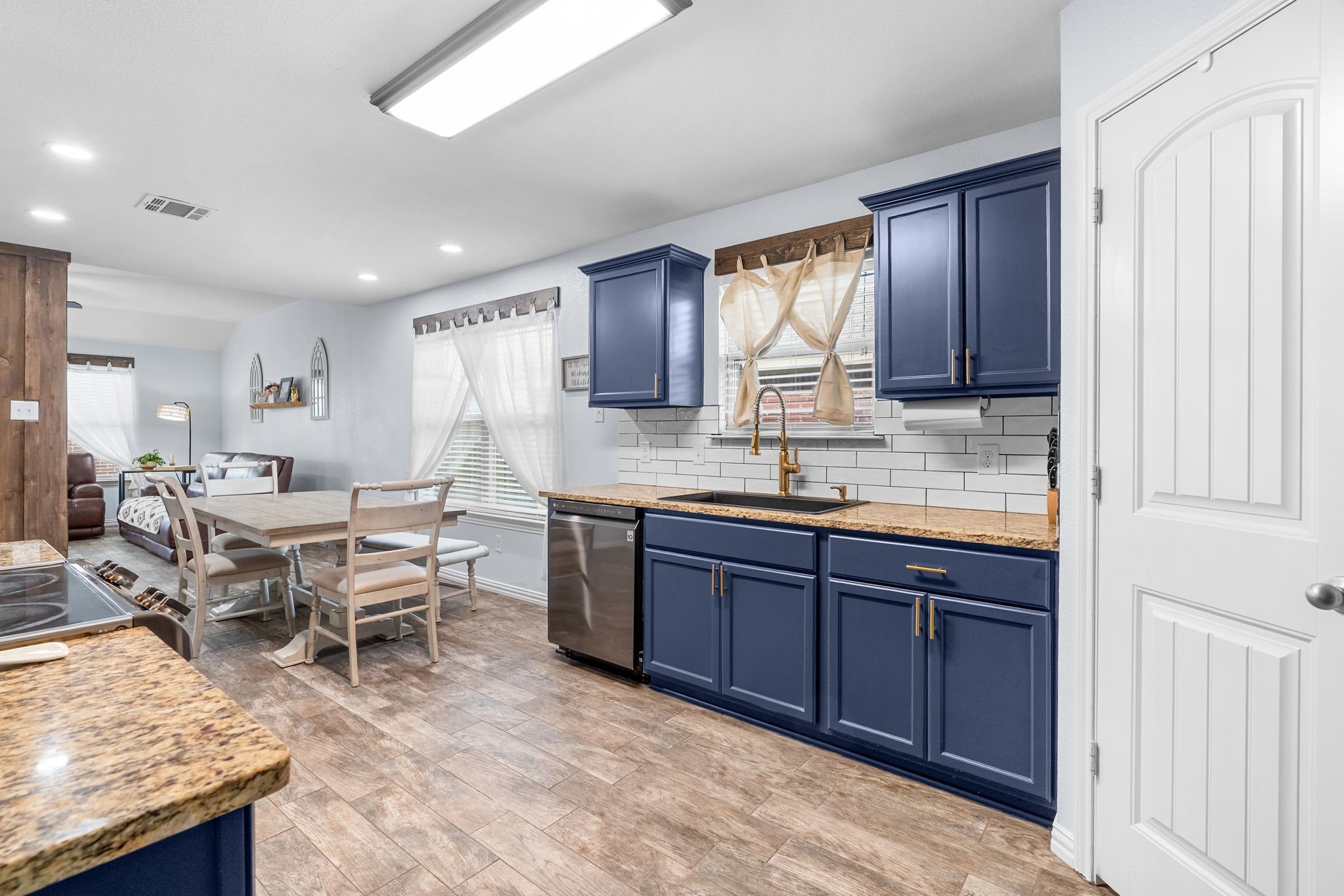 2004 Brisbon Street Fate TX 75189