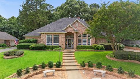 4113 Pinecreek Drive Tyler TX 75707