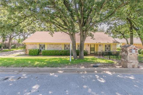 2840 Winterhaven Drive Hurst TX 76054