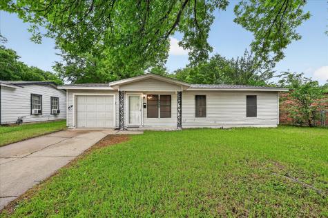 5555 Pinson Street Fort Worth TX 76119