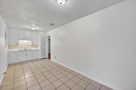 5555 Pinson Street Fort Worth TX 76119