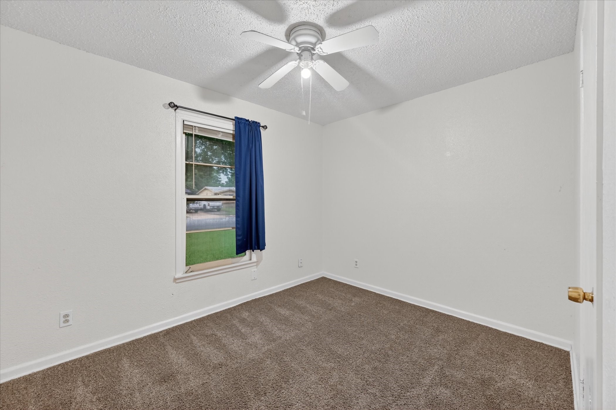 5555 Pinson Street Fort Worth TX 76119