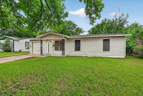 5555 Pinson Street Fort Worth TX 76119