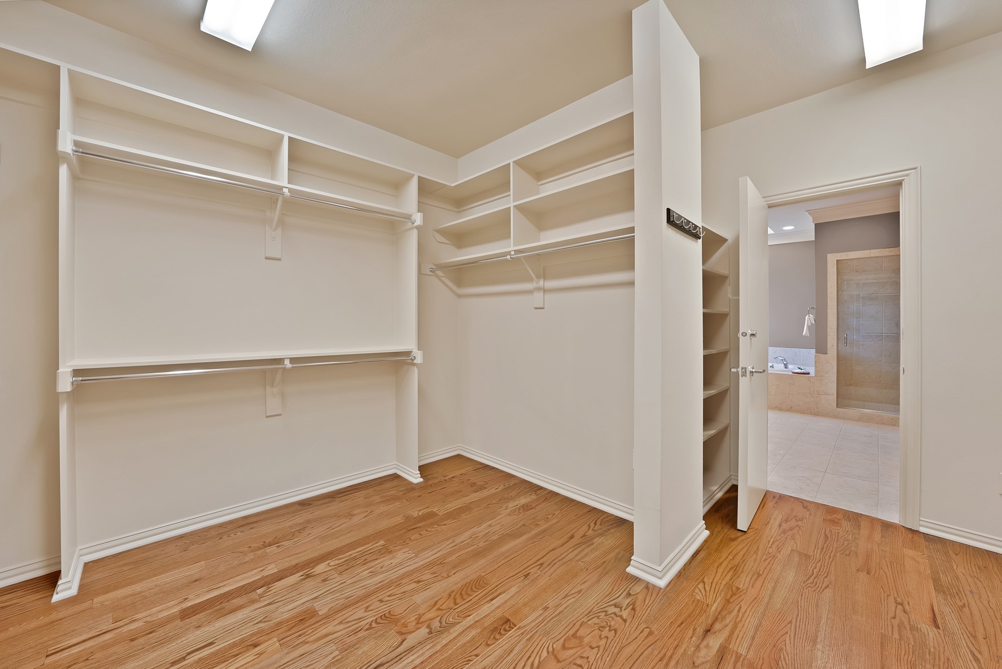 4010 Rawlins Street Dallas TX 75219