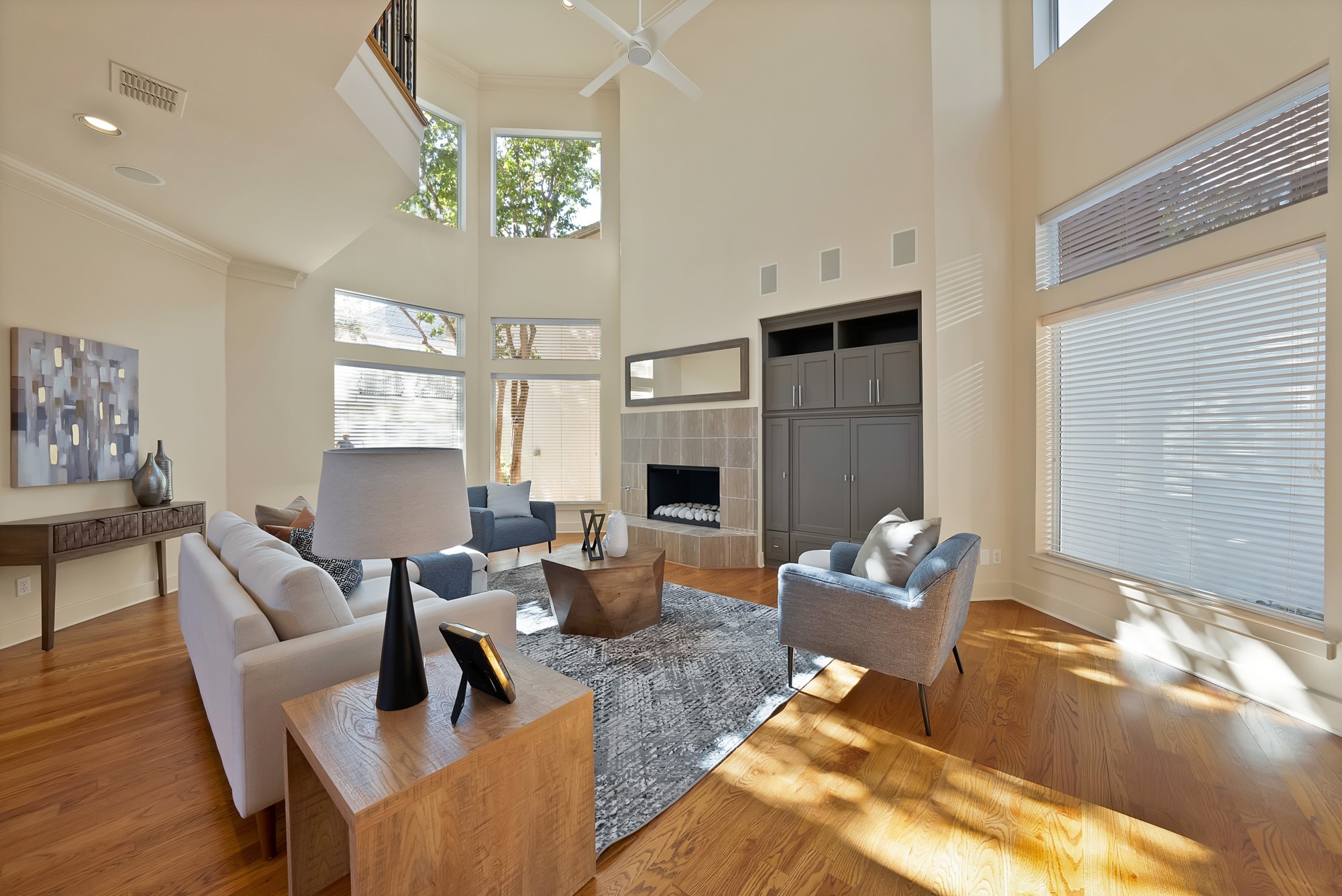 4010 Rawlins Street Dallas TX 75219