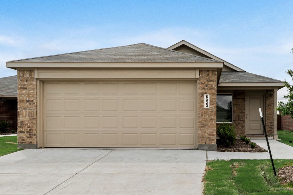 2132 Jesse James Lane Cleburne TX 76058