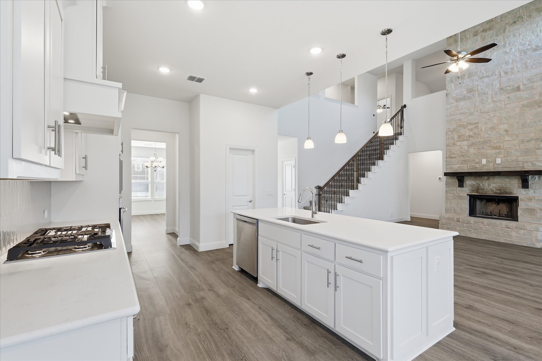 208 Lakewood Lane Ponder TX 76259