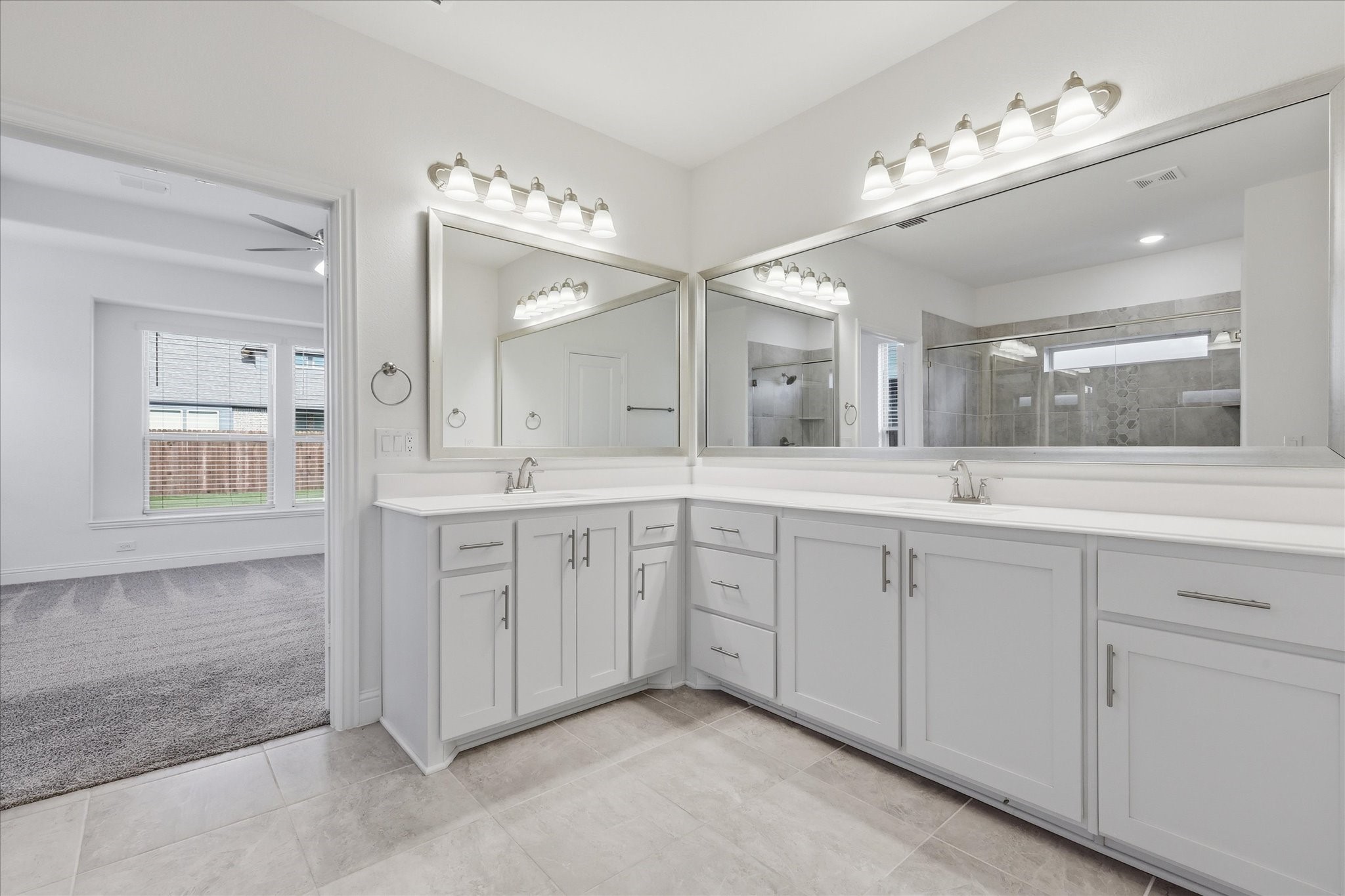 208 Lakewood Lane Ponder TX 76259