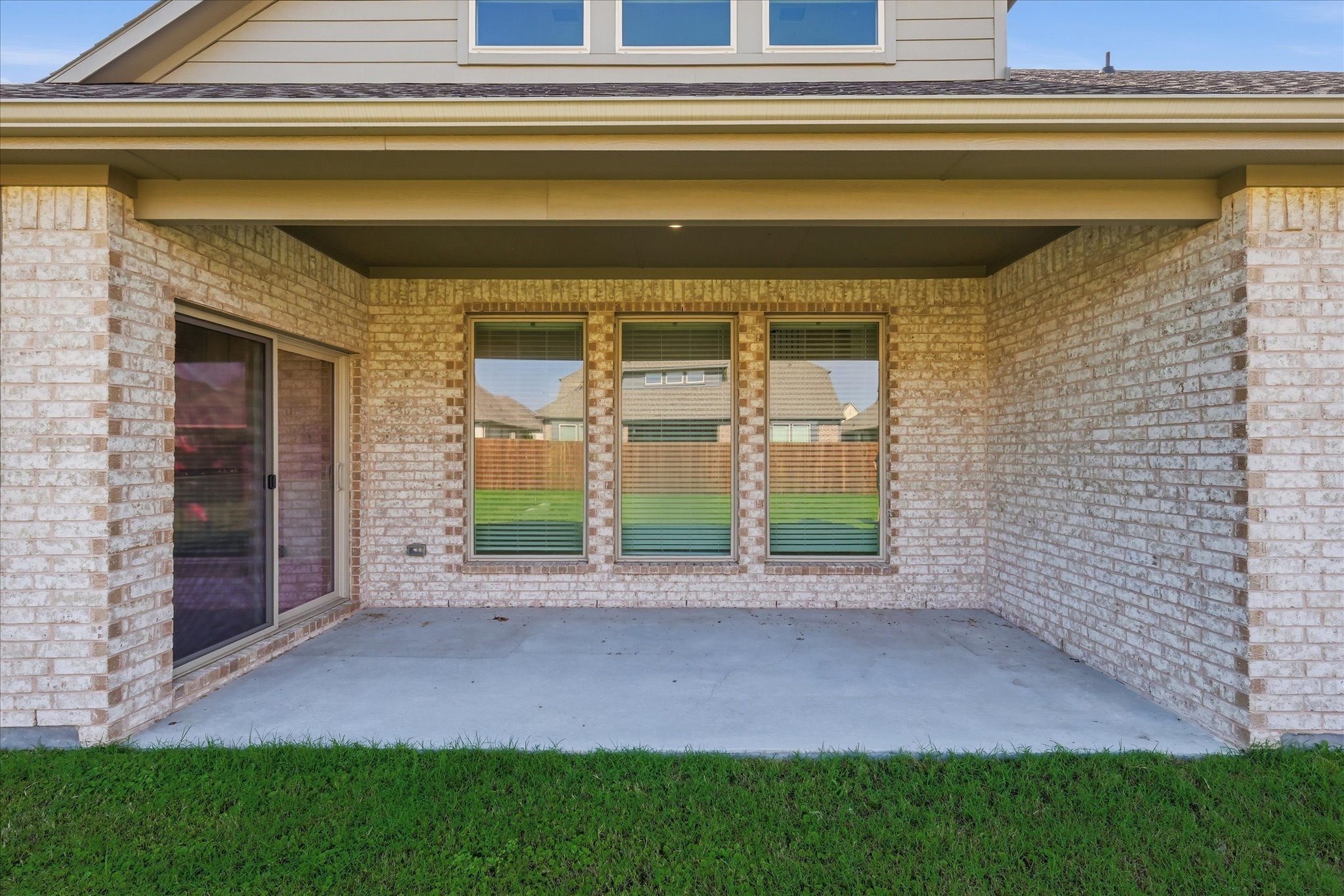 208 Lakewood Lane Ponder TX 76259