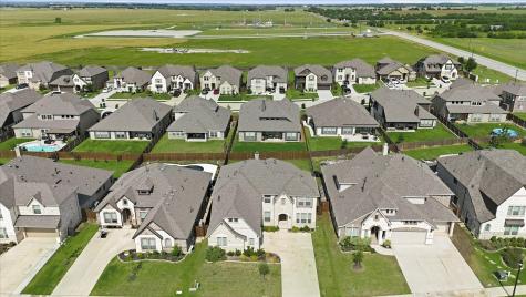208 Lakewood Lane Ponder TX 76259