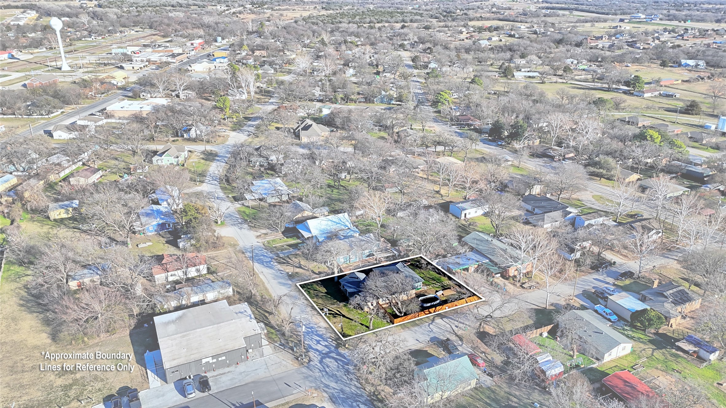 517 W Lamar Street Alvord TX 76225