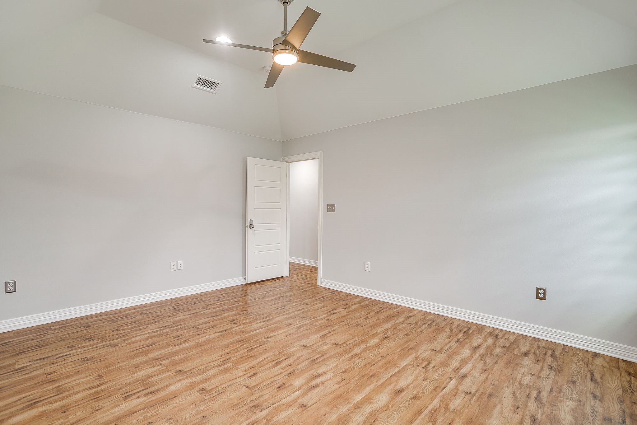 4129 Florance Road Ponder TX 76259