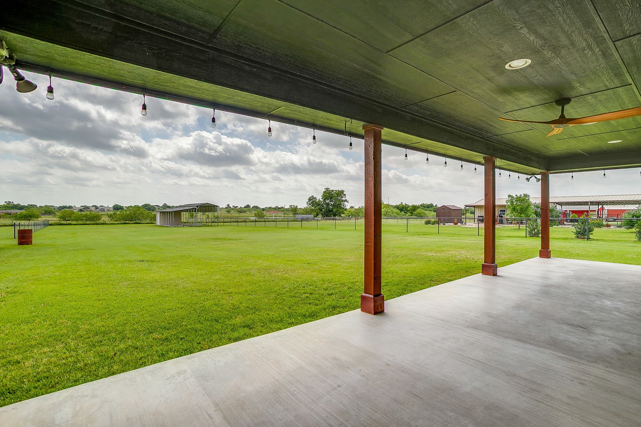 4129 Florance Road Ponder TX 76259