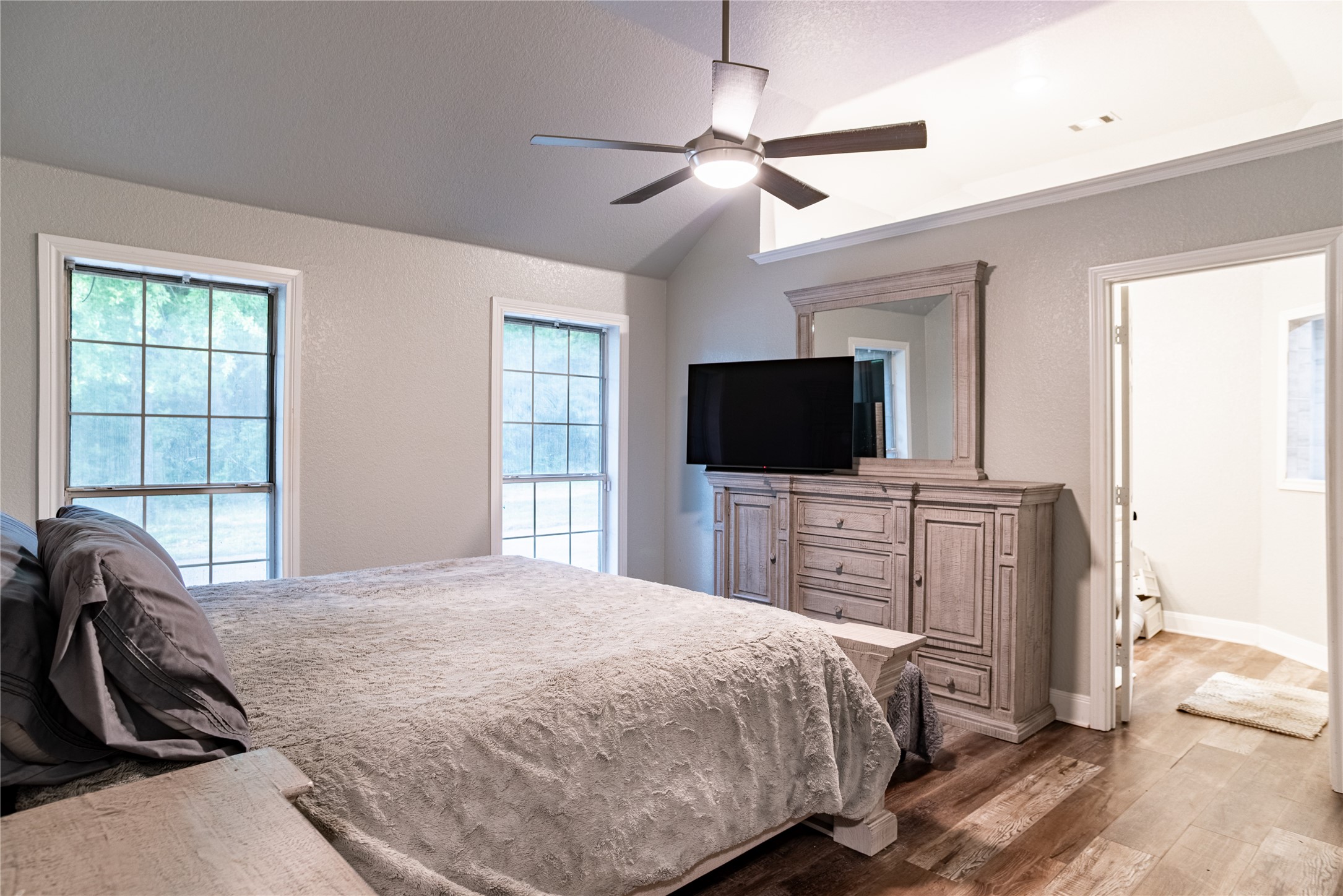 138 N Fm 1655 Alvord TX 76225