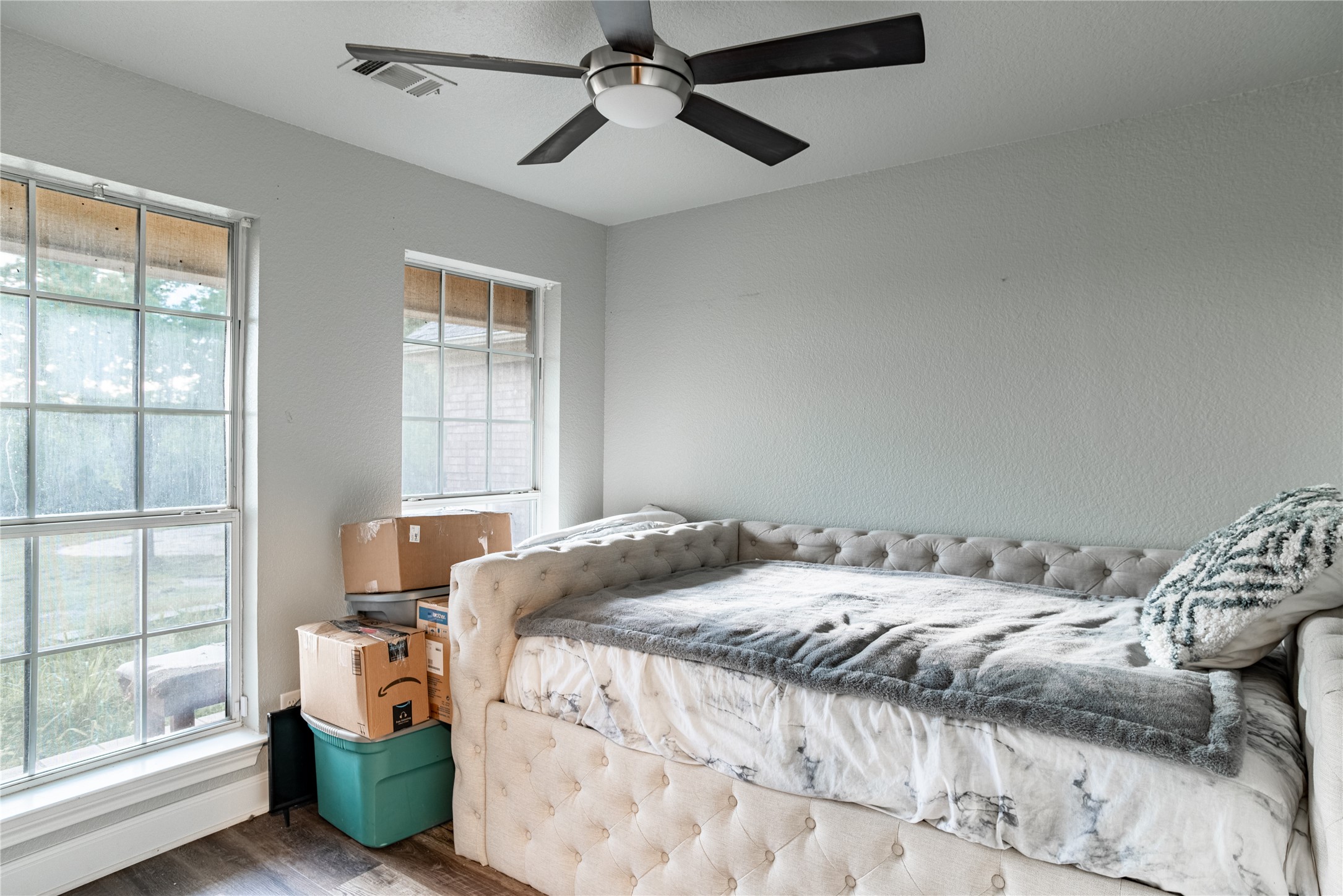 138 N Fm 1655 Alvord TX 76225