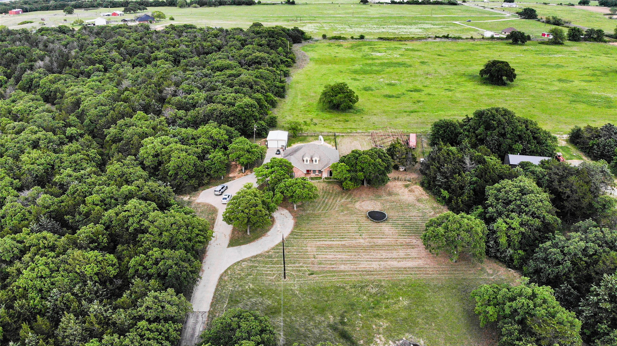 138 N Fm 1655 Alvord TX 76225