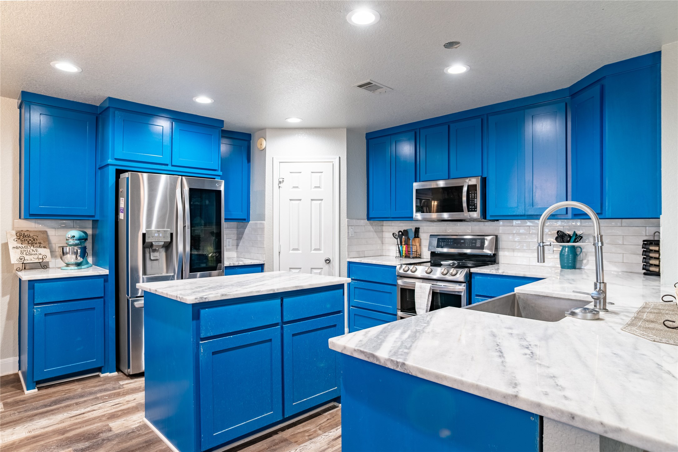 138 N Fm 1655 Alvord TX 76225