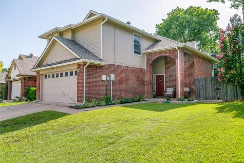 952 Sylvan Creek Drive Lewisville TX 75067