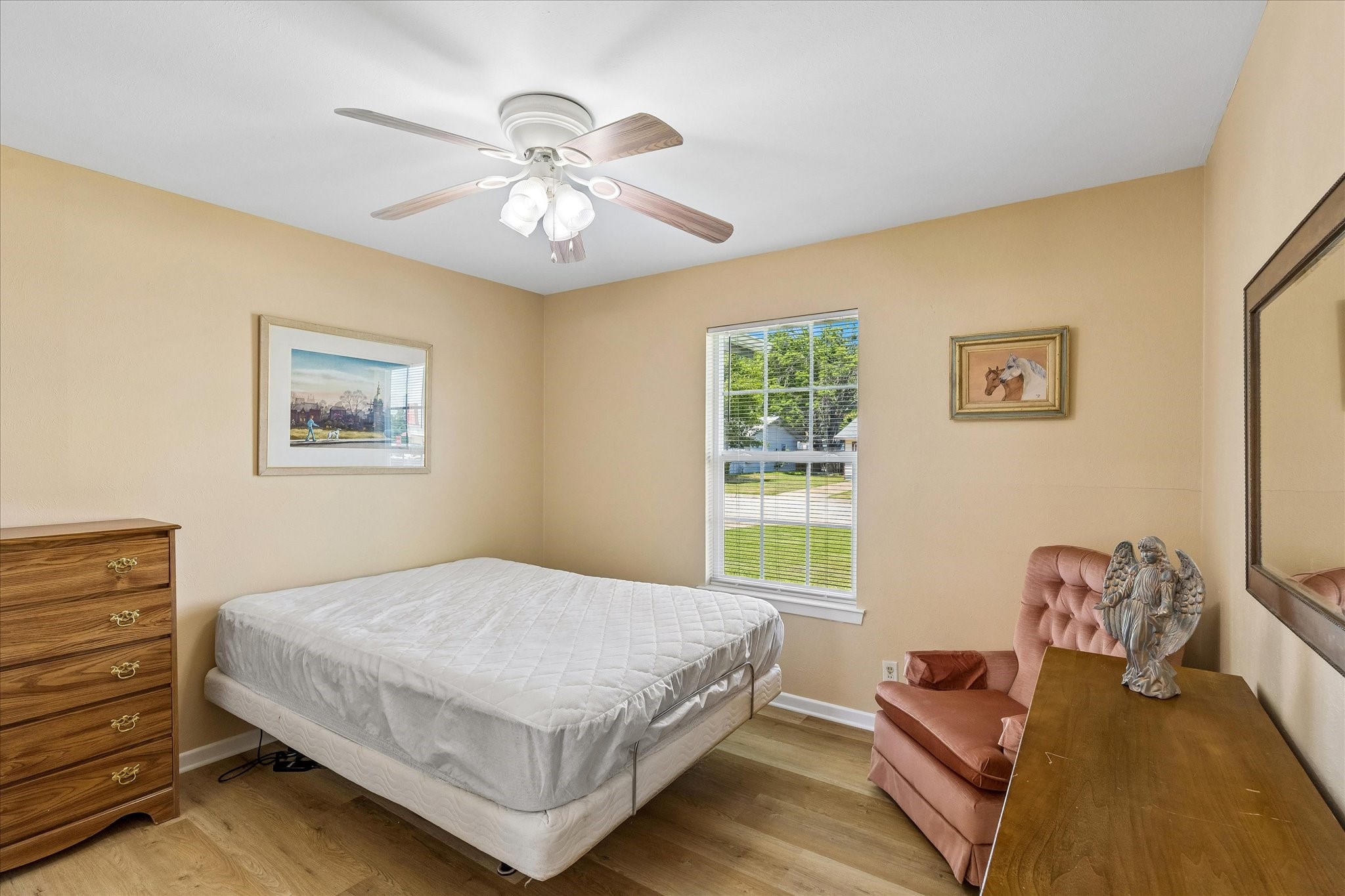 321 Lorna Street Burleson TX 76028