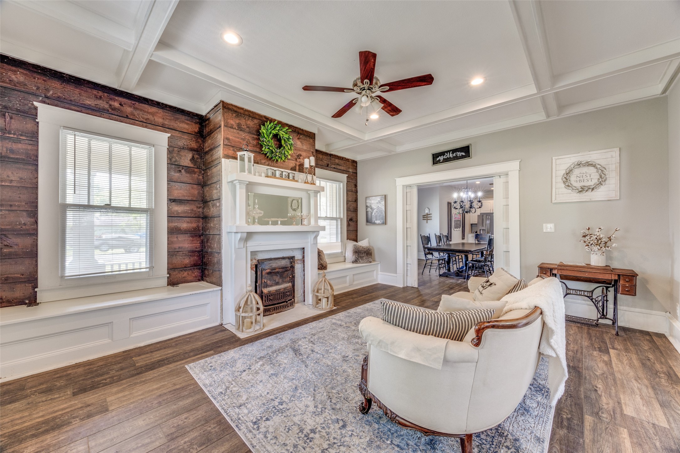 901 N Main Street Leonard TX 75452