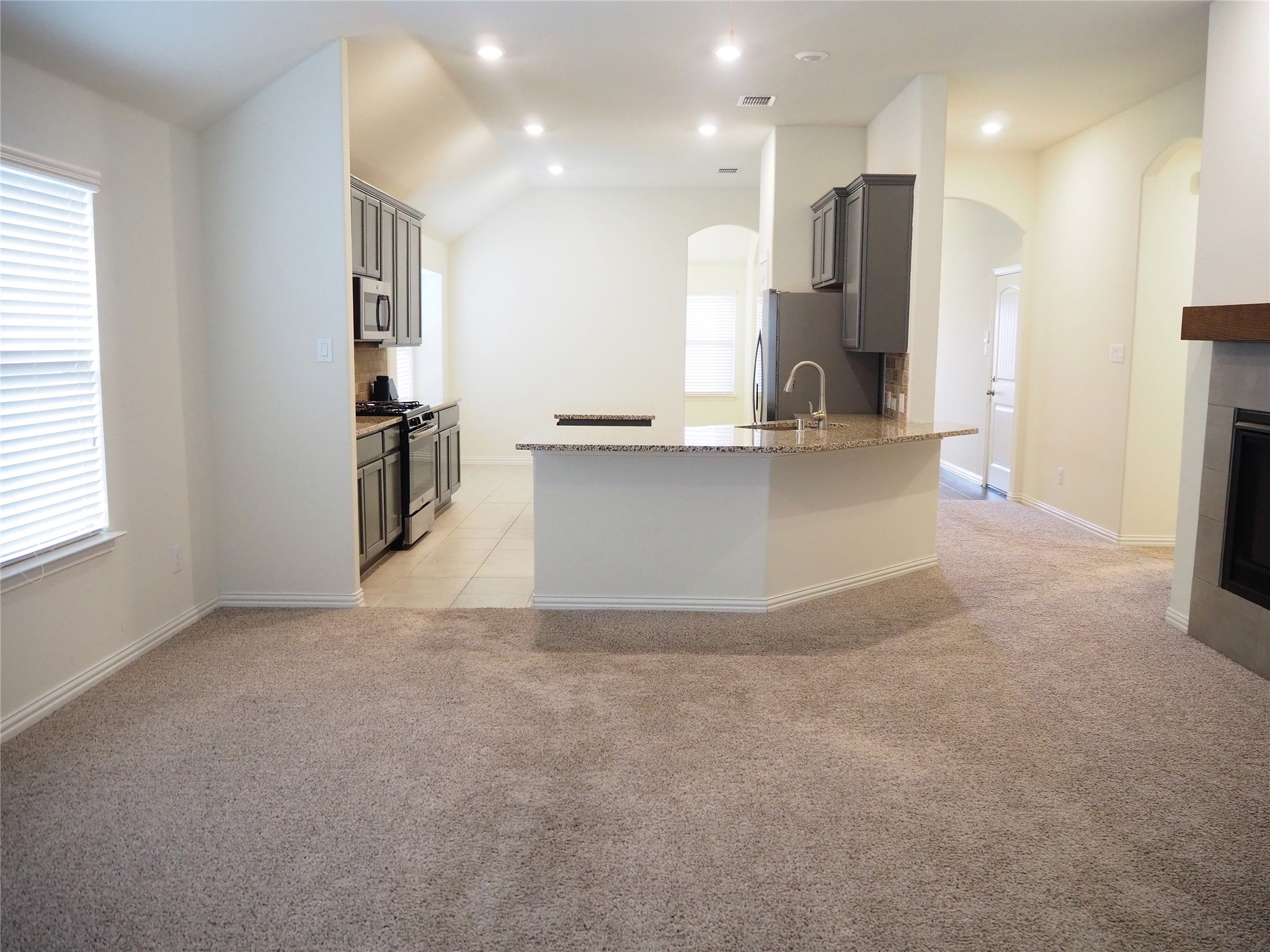 14832 Rocky Face Lane Fort Worth TX 76052