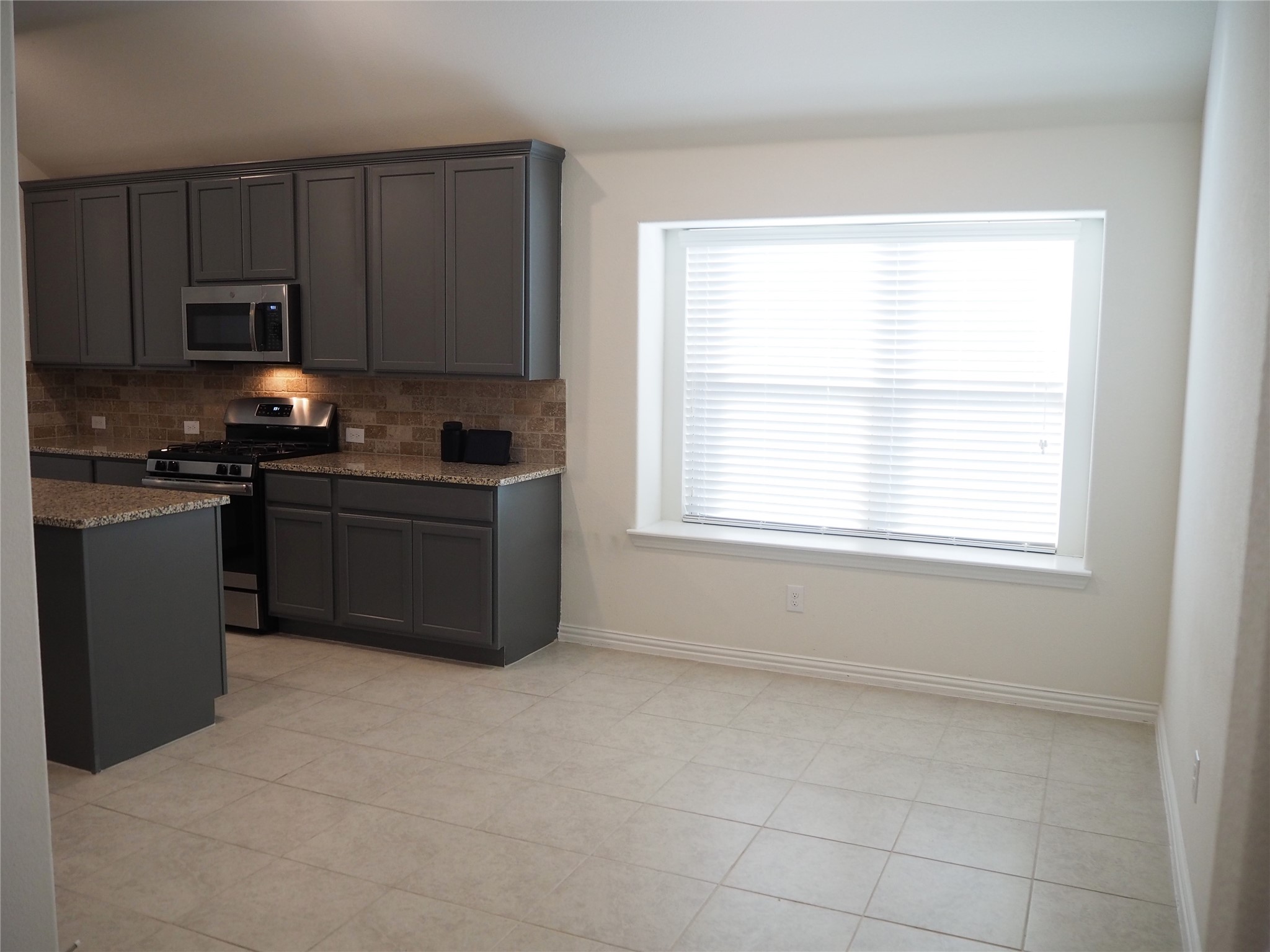 14832 Rocky Face Lane Fort Worth TX 76052
