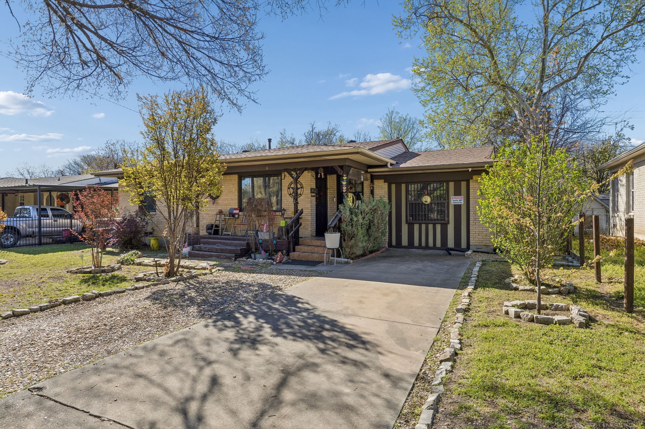 2622 Centerville Road Dallas TX 75228