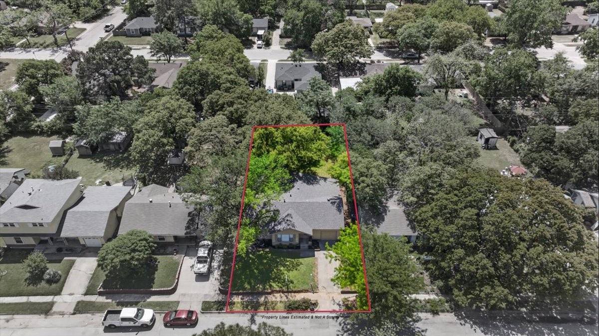 6828 Greenlee Street Fort Worth TX 76112
