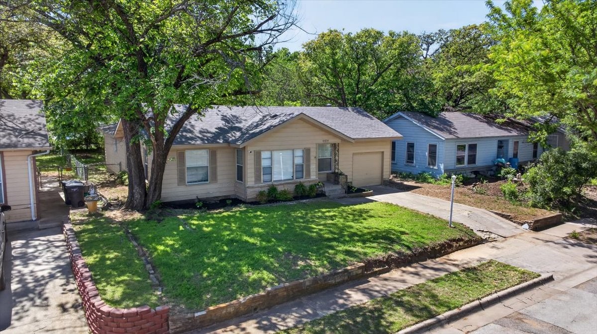 6828 Greenlee Street Fort Worth TX 76112