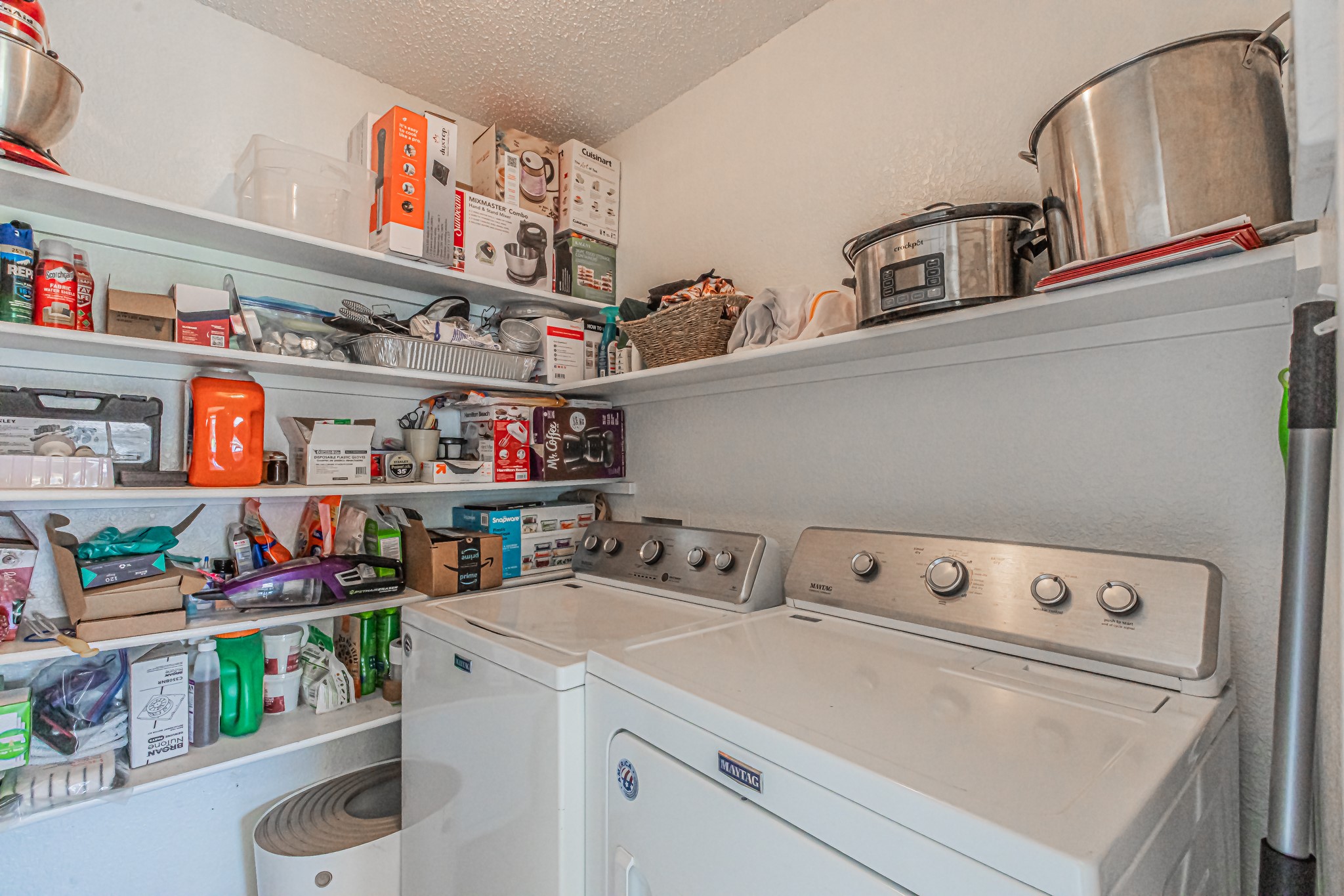 300 Creek Point Lane Arlington TX 76002