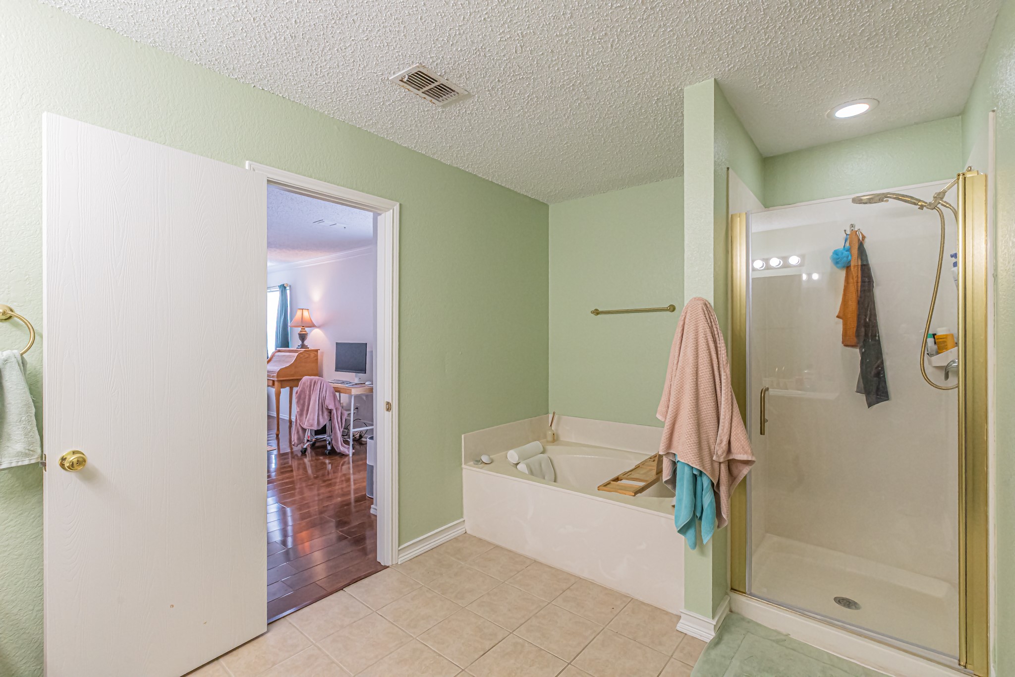 300 Creek Point Lane Arlington TX 76002