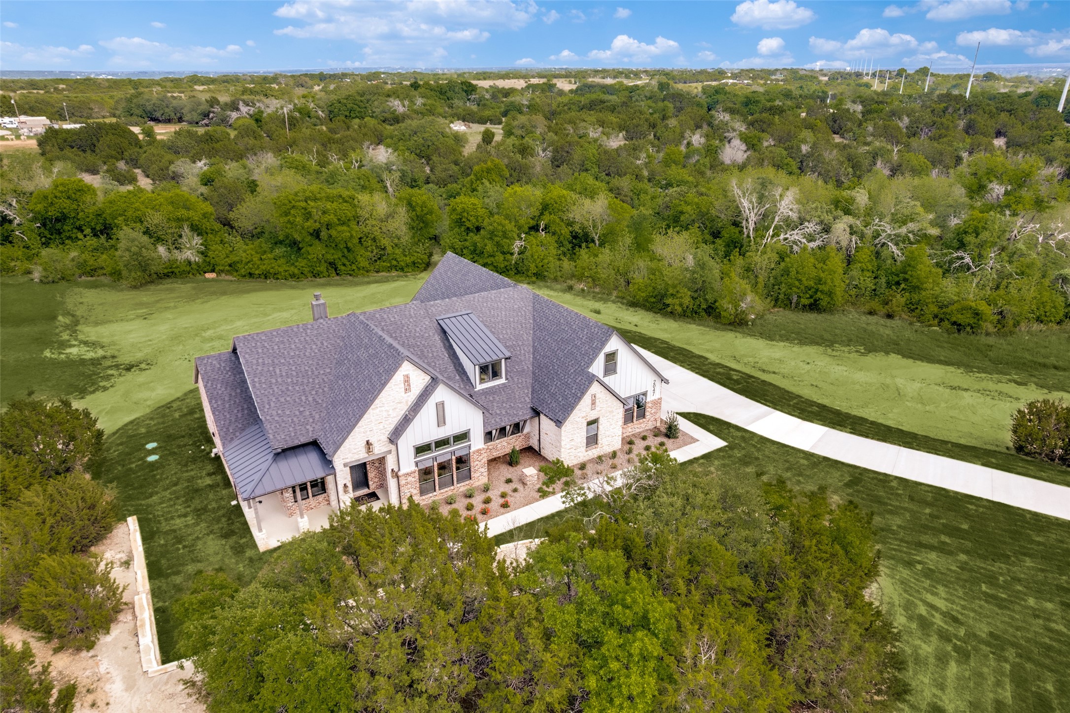 2047 Woodland Road Weatherford TX 76088