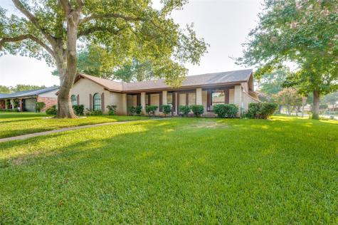 4600 Suncrest Drive Haltom City TX 76180