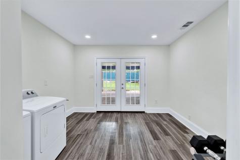 813 Brooks Avenue Dallas TX 75208