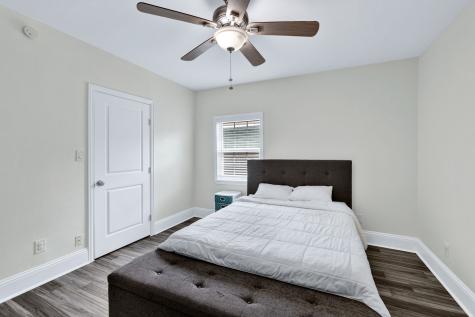 813 Brooks Avenue Dallas TX 75208