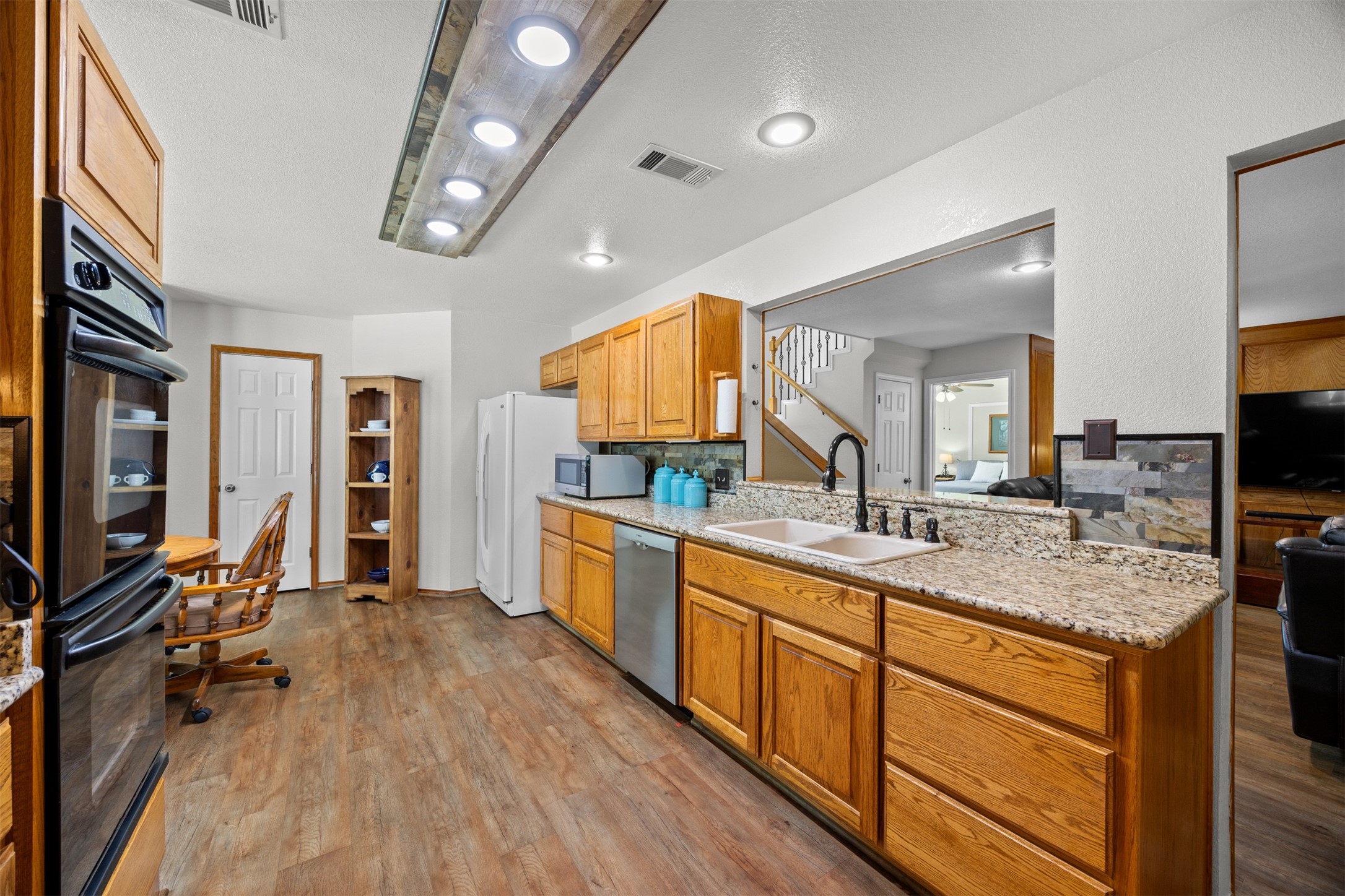 881 Wild Road Van Alstyne TX 75495