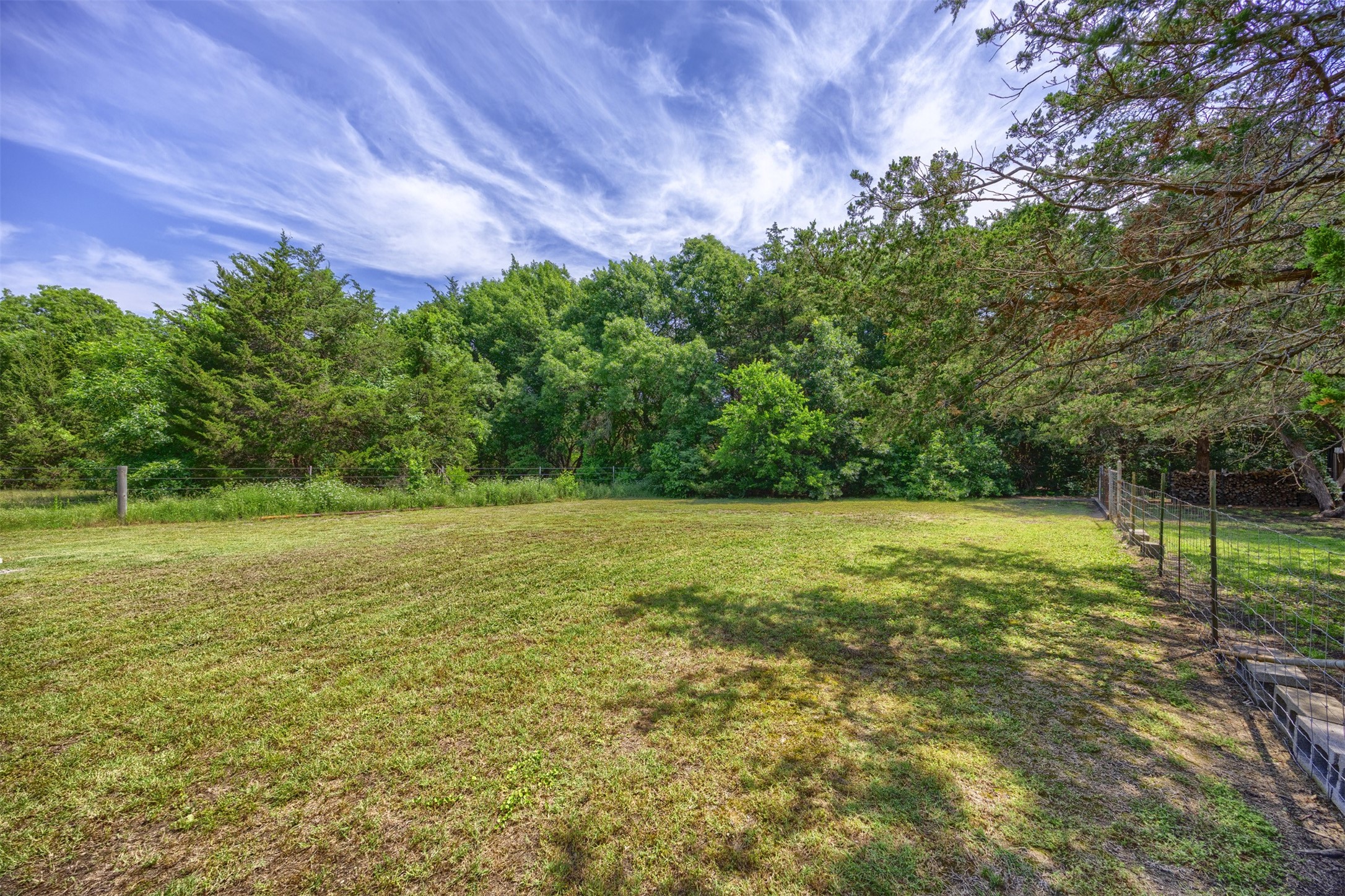 881 Wild Road Van Alstyne TX 75495